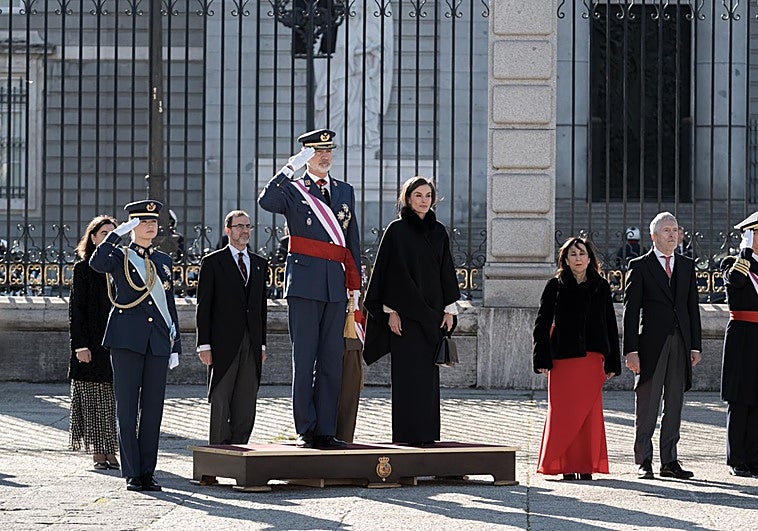 El Rey alerta sobre la «amenaza creciente que llega al corazón de Europa»